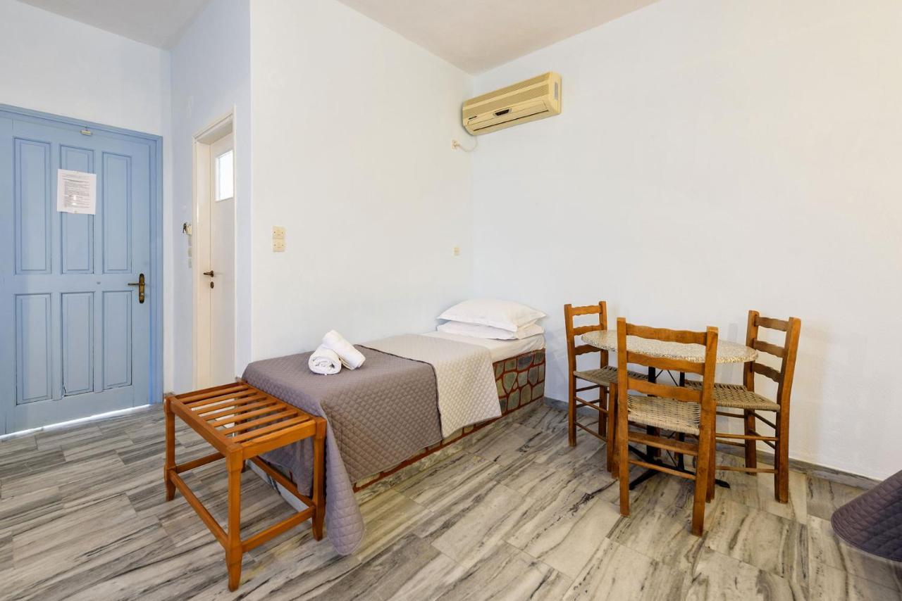 Astoria Apartments Paros Island Exterior photo